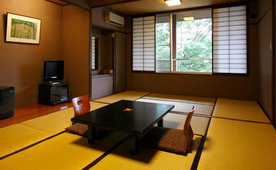 Standard Japanese-style room (Occupancy: 3 persons)
